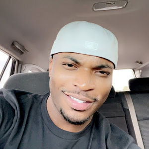 Meet your Posher, Omari